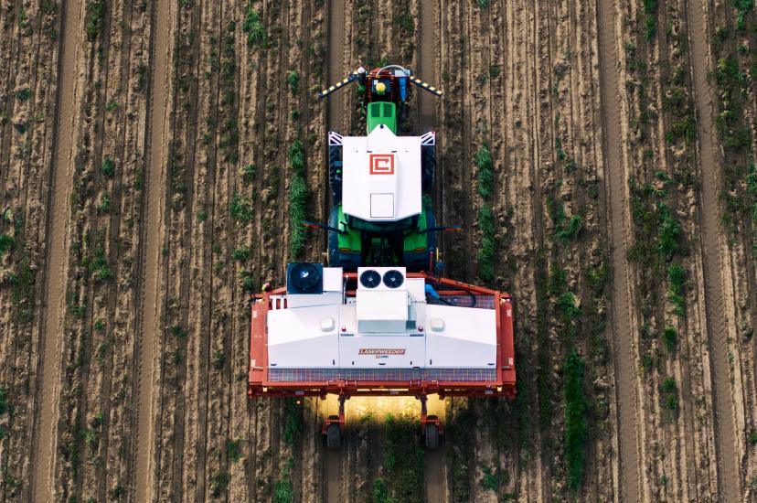 Carbon AutoTracker system with LaserWeeder