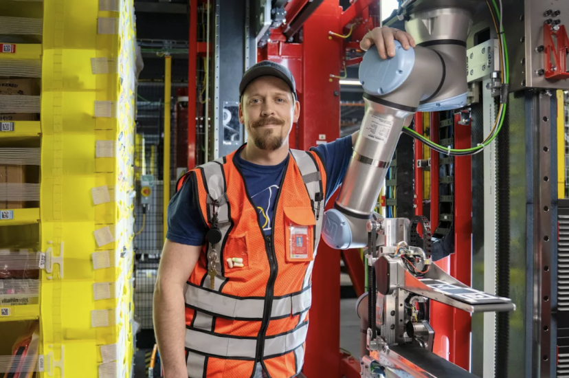 Amazon Vulcan colleague