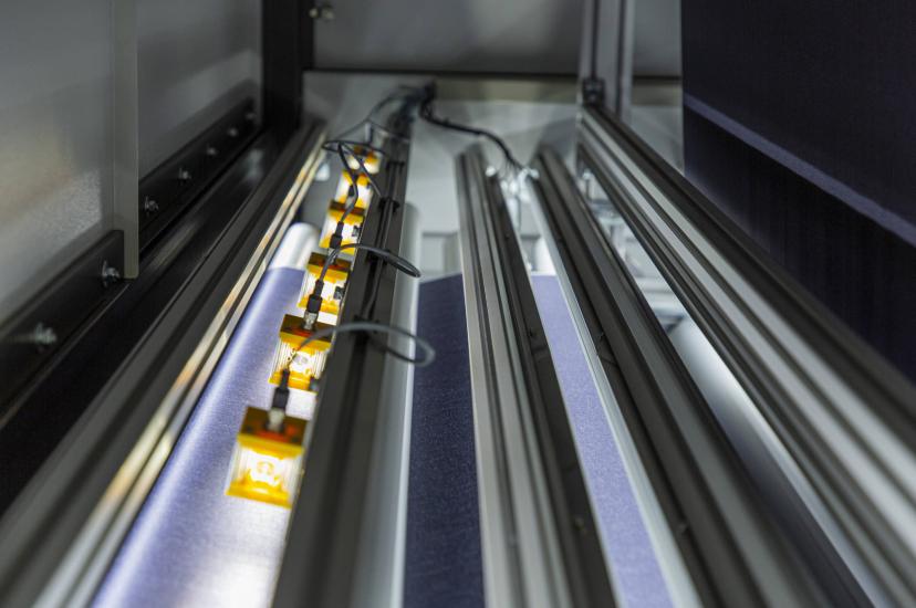 Automated fabric defect detection system