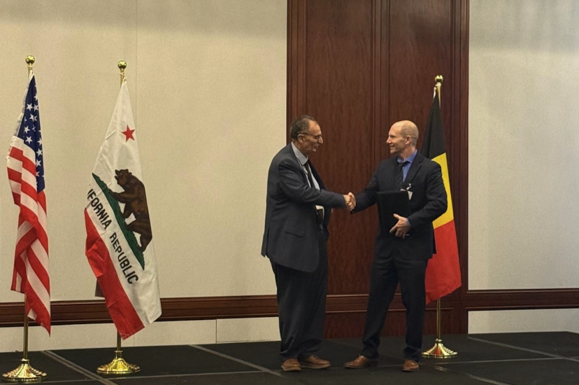 VoxelSensors President Andre Miodezky (l) and Summer Robotics CEO Schuyler Cullen (r)