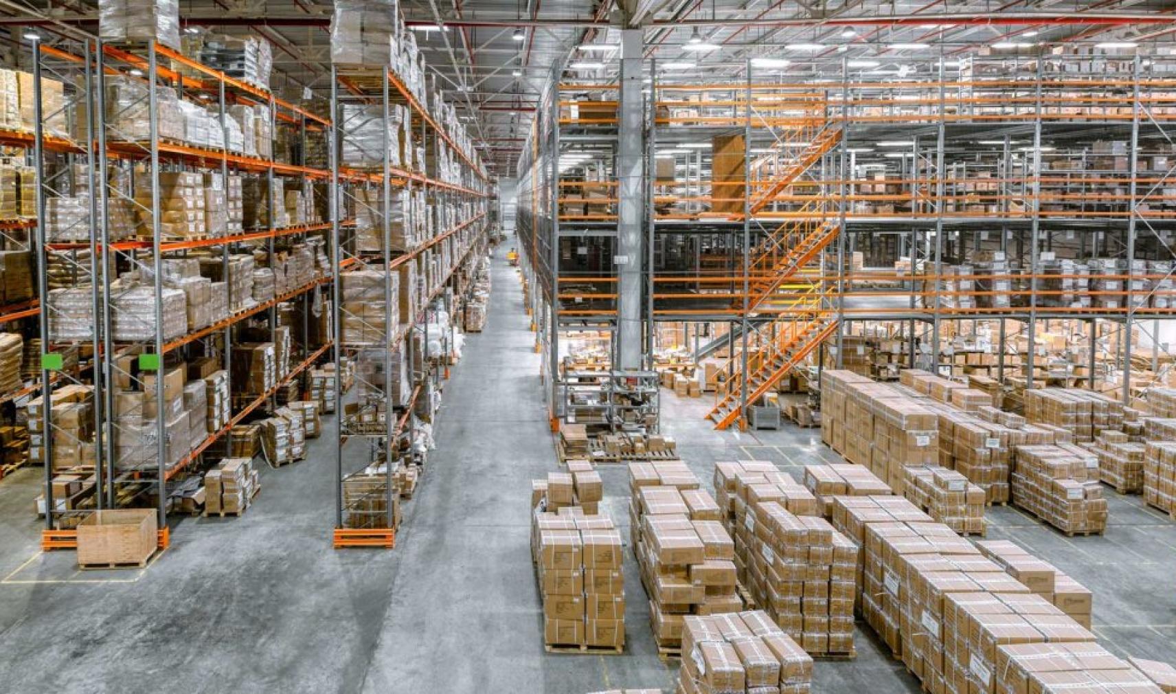 Automated storage and retrieval solutions for warehouses