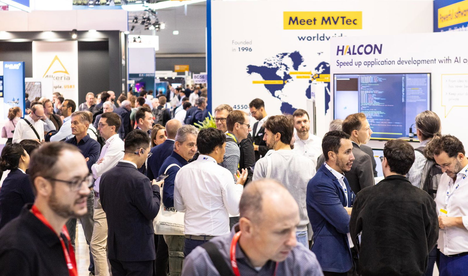 High crowds at exhibition