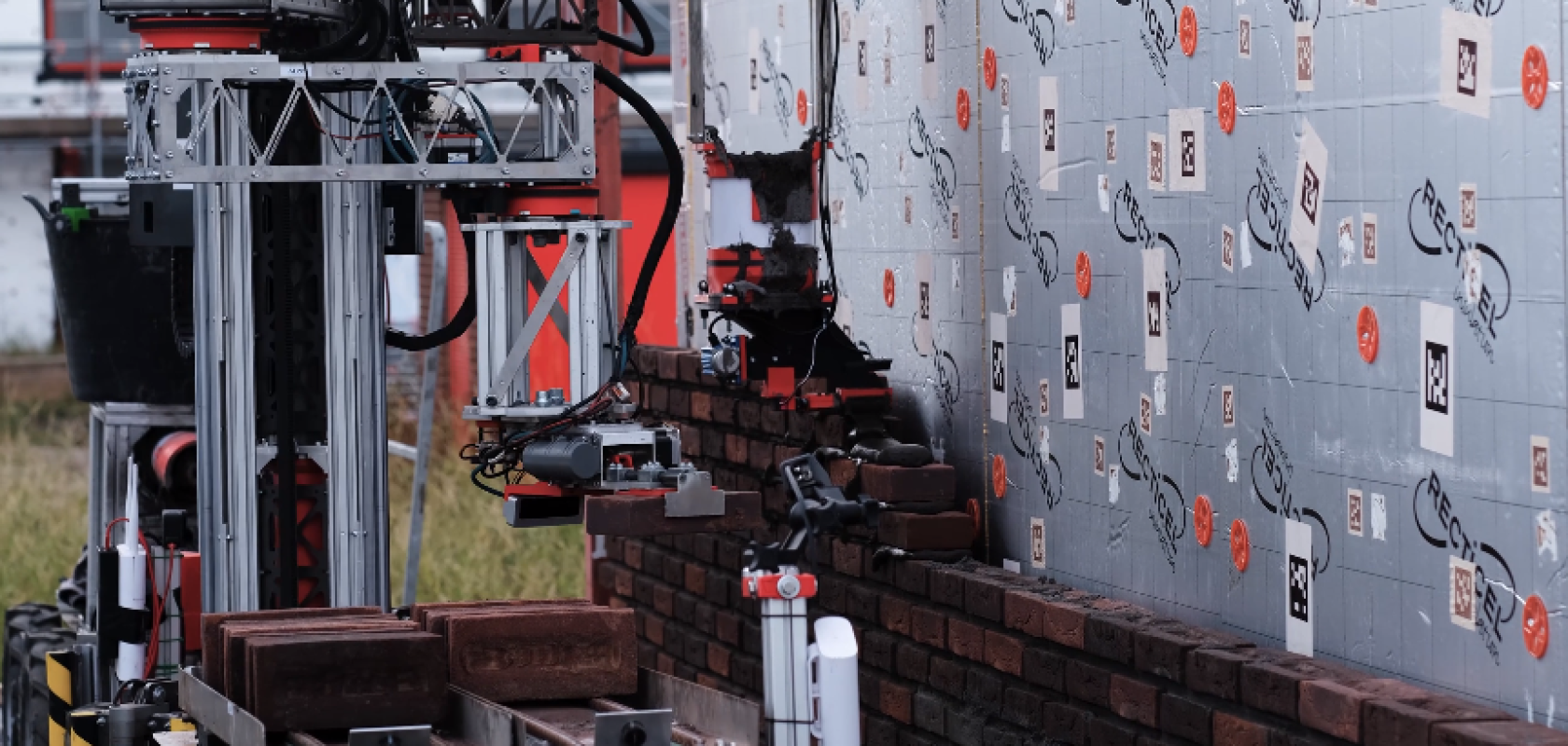 Automated brick laying robot
