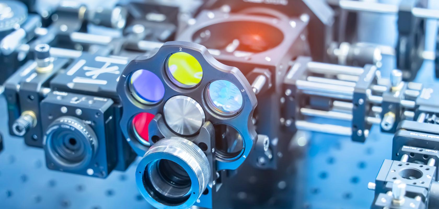 Webinar image: How to choose the perfect lens design for your application