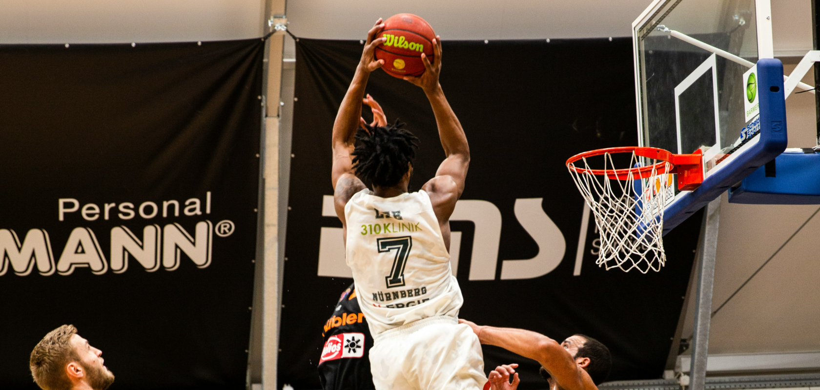 Machine vision for foul detection in basketball
