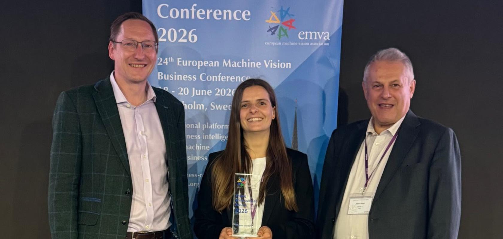 Chris Yates and Marco Diani (EMVA) present Young Professional Award 2026 to Vanessa Staderini