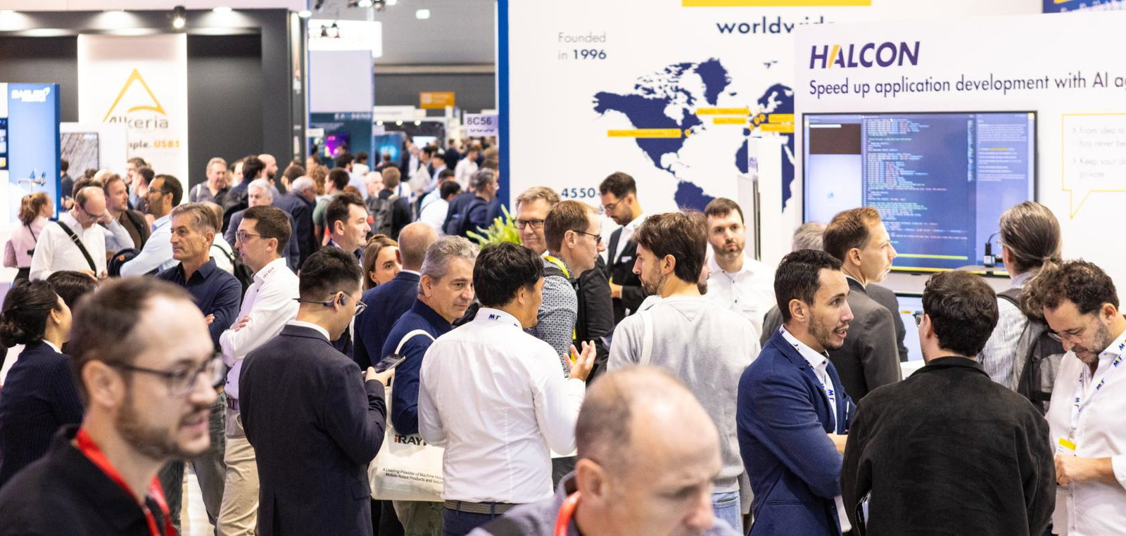 High crowds at exhibition