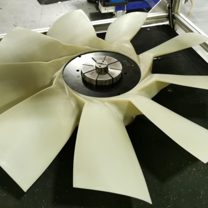 Engine fan